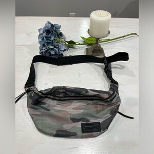 Rebecca Minkoff Camo Nylon Belt Bag like new‎